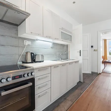 Vila Gala Ubytovani Apartmany V Secesni Vile Soukrome Parkovani U Domu Zdarma Ceska Lipa Exterior photo