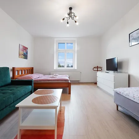 Vila Gala Ubytovani Apartmany V Secesni Vile Soukrome Parkovani U Domu Zdarma Ceska Lipa Exterior photo