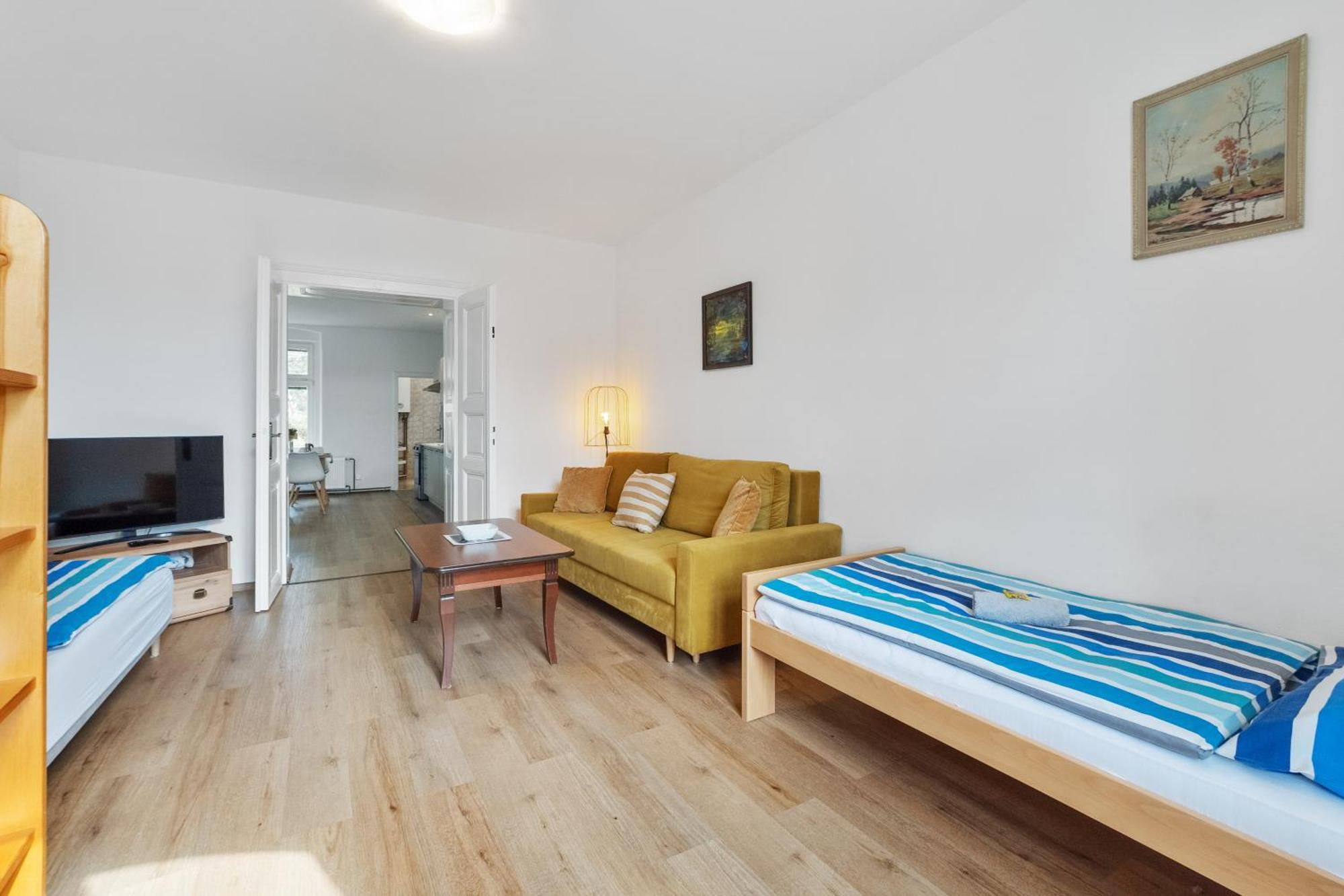 Apartment Gala V Secesni Soukrome Parkovani U Domu Zdarma *