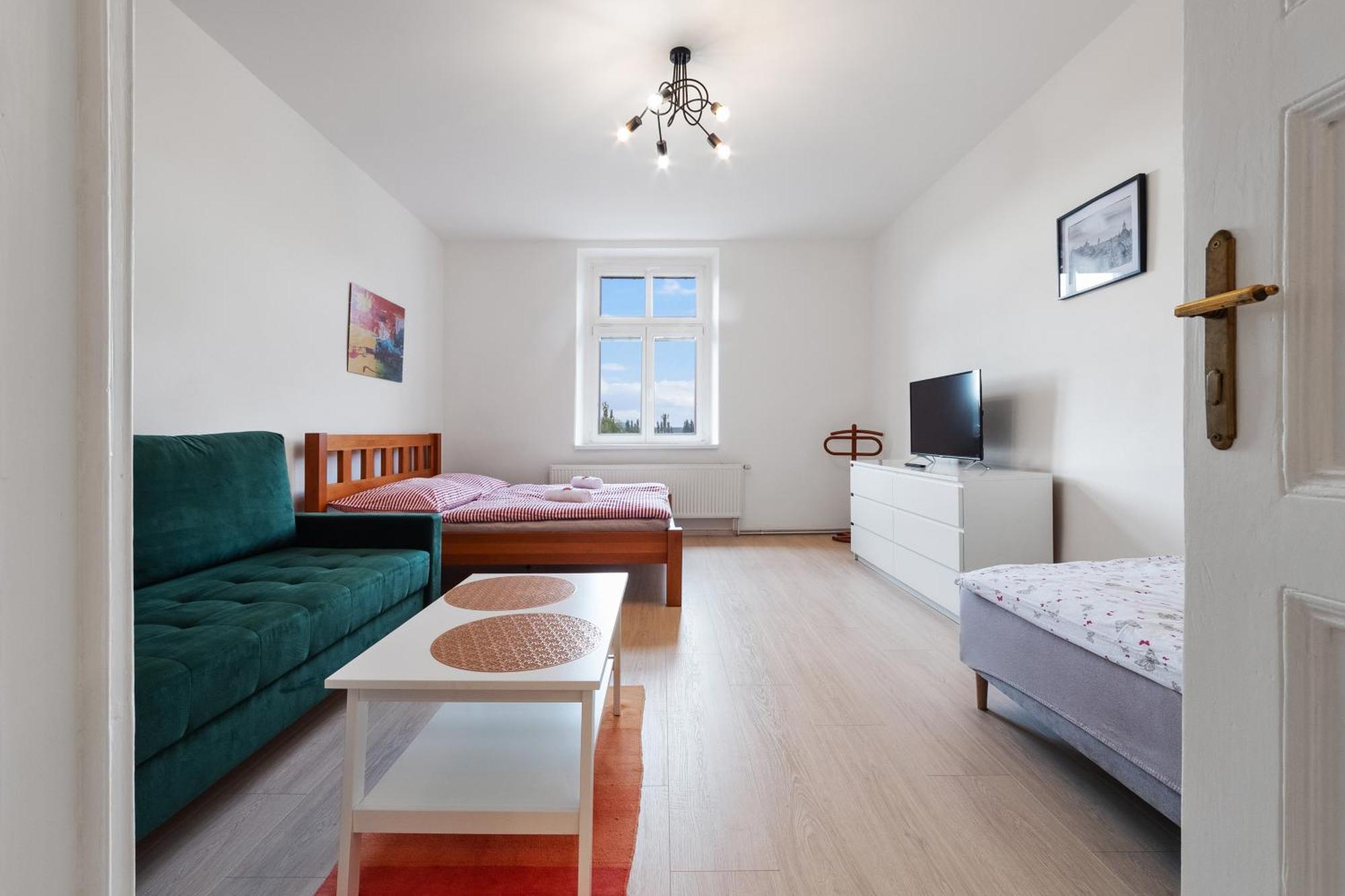 Apartment Gala V Secesni Soukrome Parkovani U Domu Zdarma *